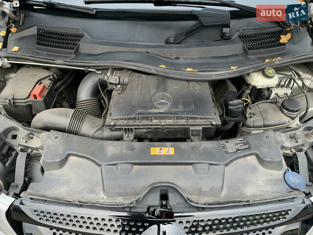 Сірий Мерседес Віто, об'ємом двигуна 2.14 л та пробігом 280 тис. км за 28955 $, фото 56 на Automoto.ua
