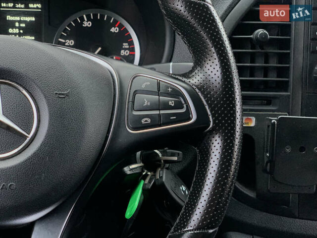 Сірий Мерседес Віто, об'ємом двигуна 2.14 л та пробігом 280 тис. км за 28955 $, фото 39 на Automoto.ua