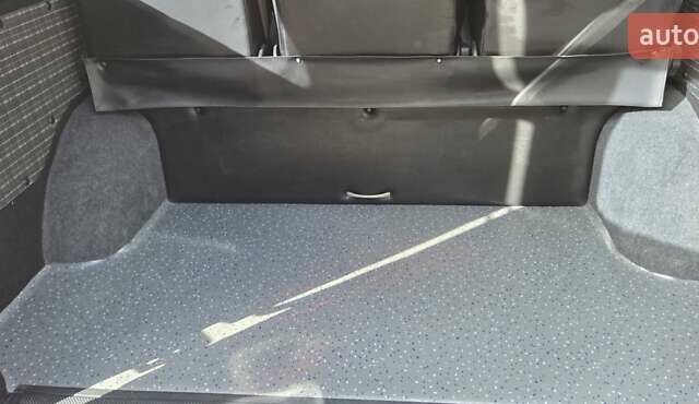 Серый Мерседес Вито, объемом двигателя 2.14 л и пробегом 224 тыс. км за 22999 $, фото 29 на Automoto.ua