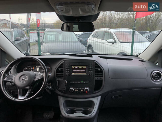 Сірий Мерседес Віто, об'ємом двигуна 2.14 л та пробігом 280 тис. км за 28955 $, фото 52 на Automoto.ua