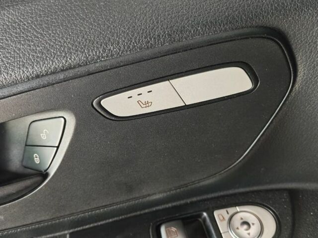 Серый Мерседес Вито, объемом двигателя 2.1 л и пробегом 167 тыс. км за 25000 $, фото 14 на Automoto.ua