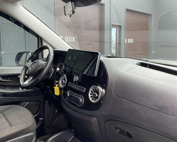 Серый Мерседес Вито, объемом двигателя 2.2 л и пробегом 168 тыс. км за 26800 $, фото 11 на Automoto.ua