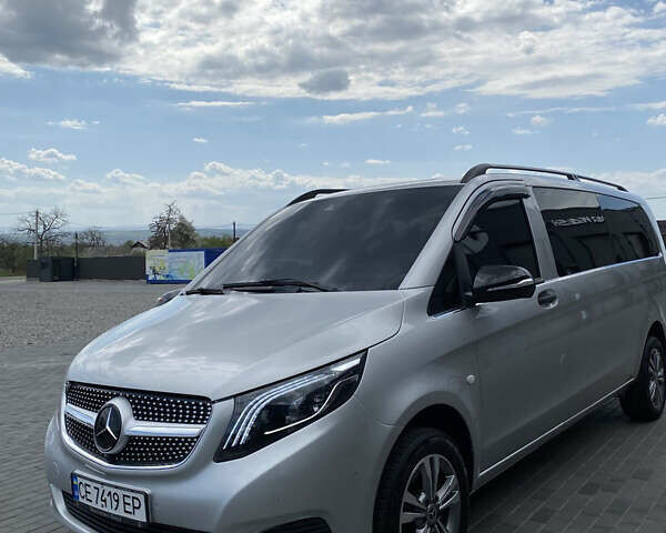 Серый Мерседес Вито, объемом двигателя 2.2 л и пробегом 168 тыс. км за 26800 $, фото 5 на Automoto.ua