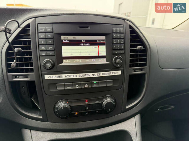 Серый Мерседес Вито, объемом двигателя 2.14 л и пробегом 320 тыс. км за 26500 $, фото 11 на Automoto.ua