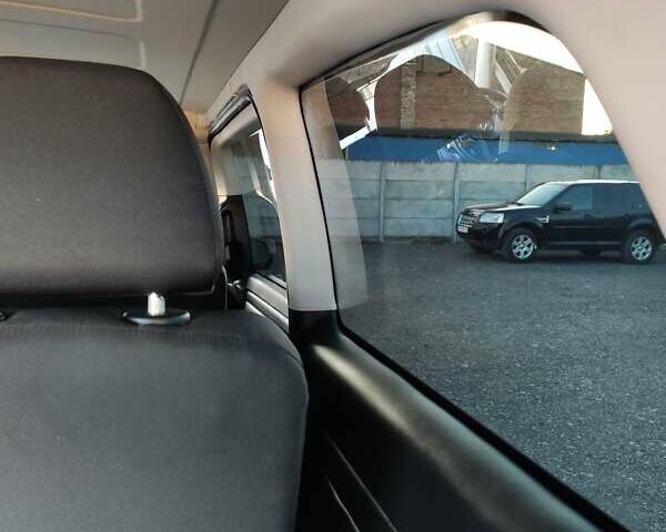 Серый Мерседес Вито, объемом двигателя 2 л и пробегом 178 тыс. км за 28800 $, фото 41 на Automoto.ua