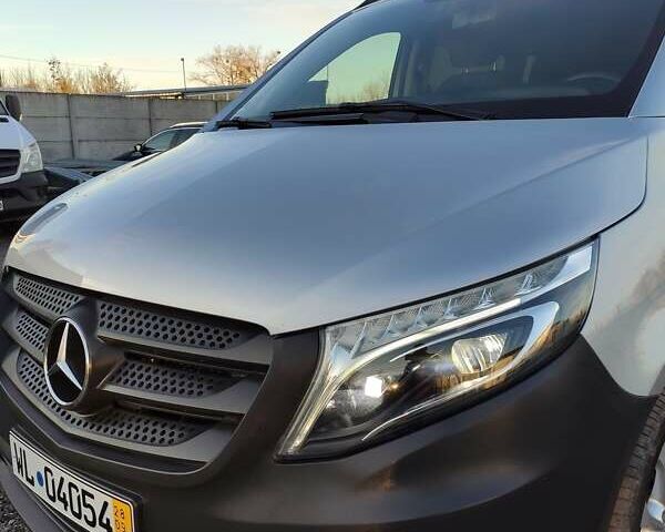 Серый Мерседес Вито, объемом двигателя 2 л и пробегом 178 тыс. км за 28800 $, фото 10 на Automoto.ua