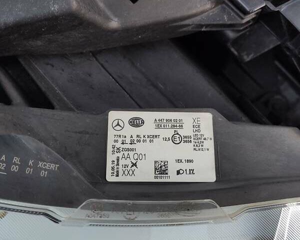 Серый Мерседес Вито, объемом двигателя 2 л и пробегом 178 тыс. км за 28800 $, фото 52 на Automoto.ua