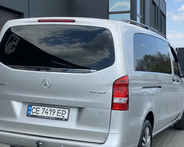 Серый Мерседес Вито, объемом двигателя 2.2 л и пробегом 168 тыс. км за 26800 $, фото 3 на Automoto.ua