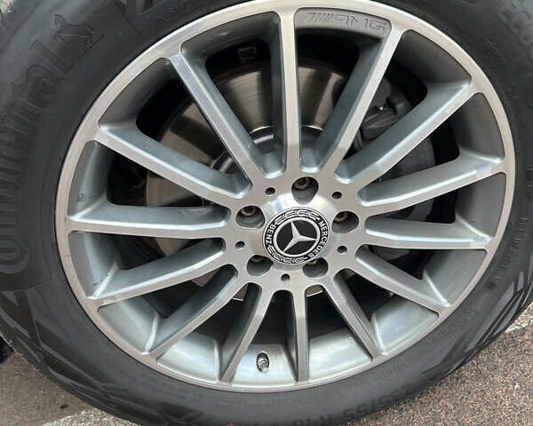 Серый Мерседес Вито, объемом двигателя 2.2 л и пробегом 147 тыс. км за 32000 $, фото 9 на Automoto.ua