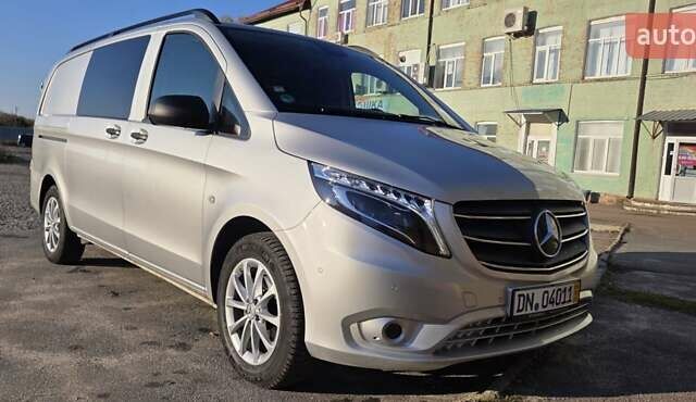 Серый Мерседес Вито, объемом двигателя 2 л и пробегом 196 тыс. км за 24999 $, фото 4 на Automoto.ua