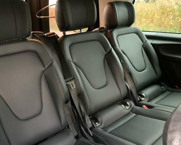 Серый Мерседес Вито, объемом двигателя 2.14 л и пробегом 100 тыс. км за 29500 $, фото 4 на Automoto.ua