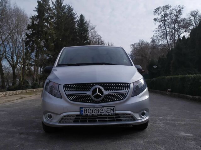 Серый Мерседес Вито, объемом двигателя 2 л и пробегом 356 тыс. км за 26200 $, фото 3 на Automoto.ua