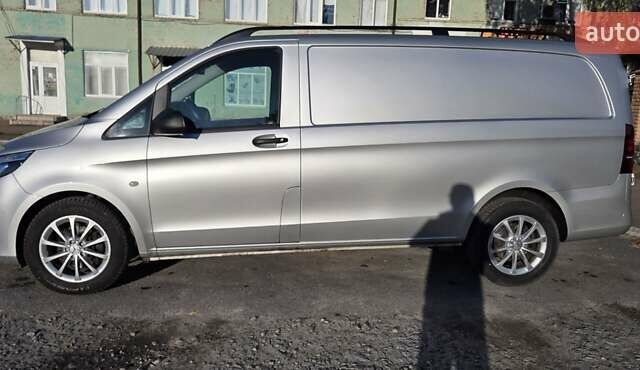 Серый Мерседес Вито, объемом двигателя 2 л и пробегом 196 тыс. км за 24999 $, фото 17 на Automoto.ua