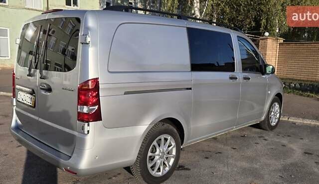 Серый Мерседес Вито, объемом двигателя 2 л и пробегом 196 тыс. км за 24999 $, фото 35 на Automoto.ua