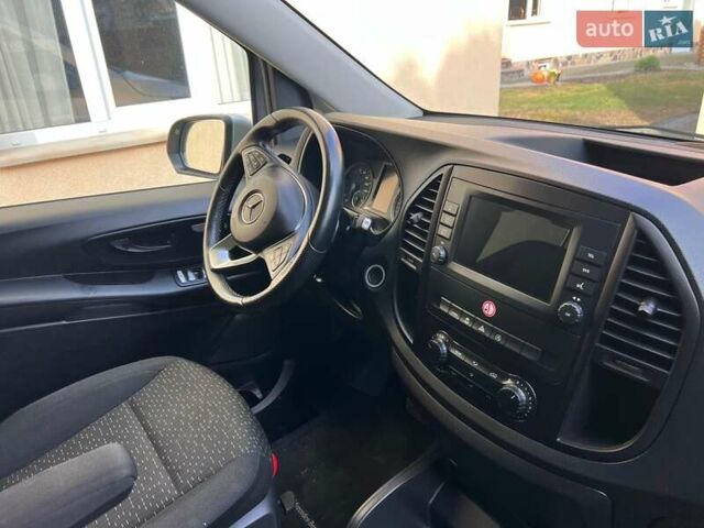 Серый Мерседес Вито, объемом двигателя 1.95 л и пробегом 131 тыс. км за 34777 $, фото 14 на Automoto.ua