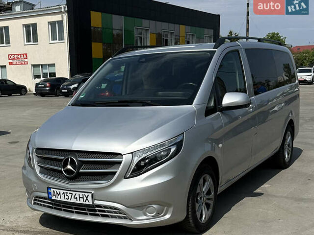 Серый Мерседес Вито, объемом двигателя 2.14 л и пробегом 280 тыс. км за 32999 $, фото 1 на Automoto.ua