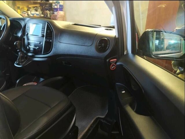 Серый Мерседес Вито, объемом двигателя 2 л и пробегом 356 тыс. км за 26200 $, фото 15 на Automoto.ua