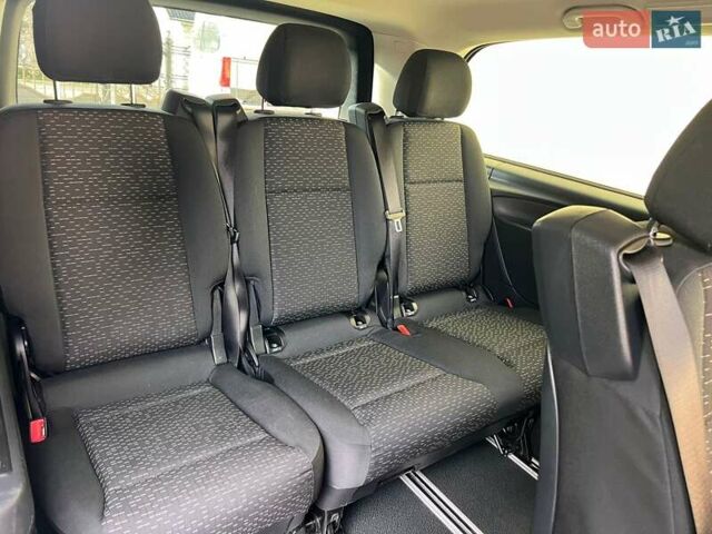 Серый Мерседес Вито, объемом двигателя 1.95 л и пробегом 131 тыс. км за 34777 $, фото 23 на Automoto.ua