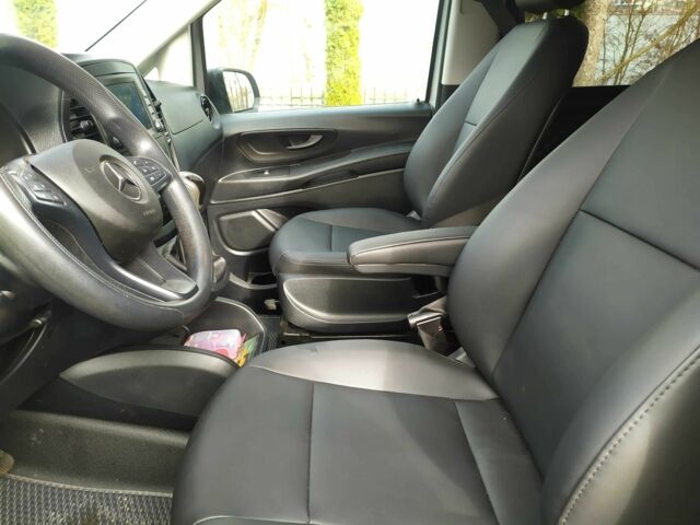 Серый Мерседес Вито, объемом двигателя 2 л и пробегом 356 тыс. км за 26200 $, фото 12 на Automoto.ua