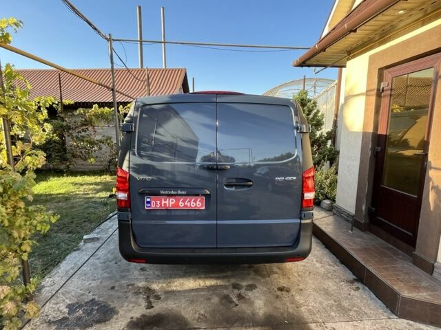 Серый Мерседес Вито, объемом двигателя 1.75 л и пробегом 50 тыс. км за 20200 $, фото 4 на Automoto.ua