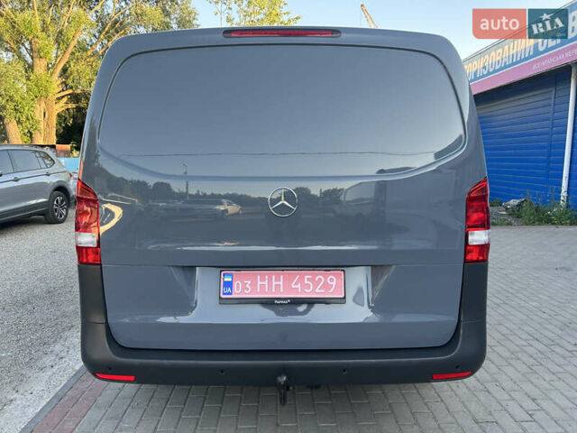 Серый Мерседес Вито, объемом двигателя 1.95 л и пробегом 220 тыс. км за 27900 $, фото 6 на Automoto.ua