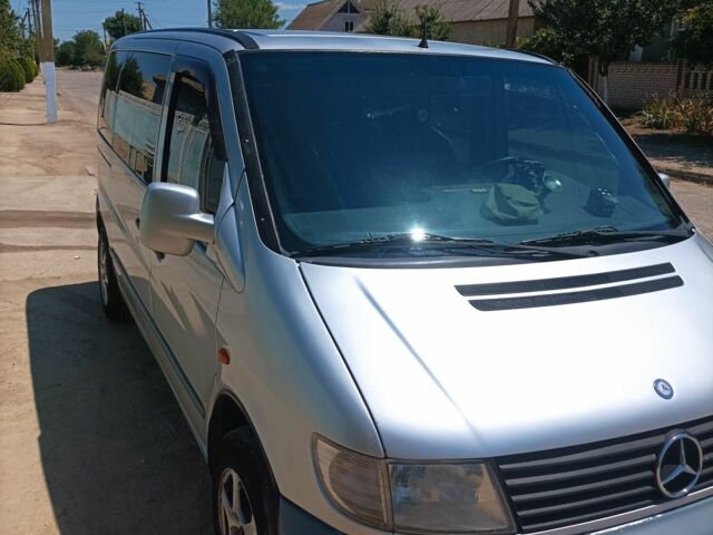 Сірий Мерседес Віто, об'ємом двигуна 2.1 л та пробігом 550 тис. км за 5500 $, фото 1 на Automoto.ua