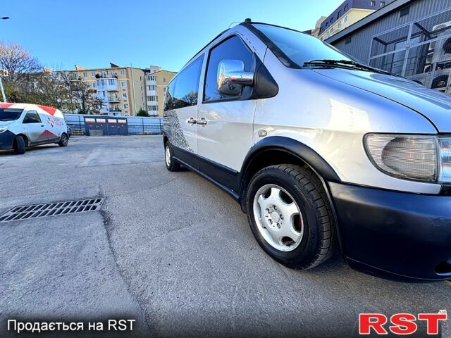 Серый Мерседес Вито, объемом двигателя 2.1 л и пробегом 350 тыс. км за 3999 $, фото 1 на Automoto.ua