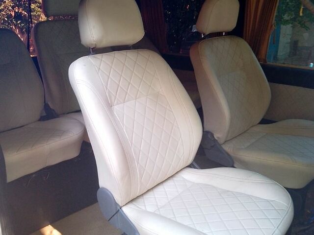 Серый Мерседес Вито, объемом двигателя 2.1 л и пробегом 538 тыс. км за 6000 $, фото 4 на Automoto.ua