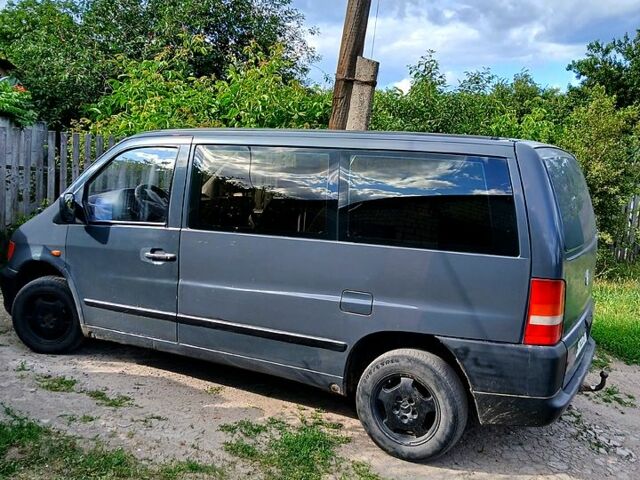 Серый Мерседес Вито, объемом двигателя 2.3 л и пробегом 0 тыс. км за 3800 $, фото 3 на Automoto.ua