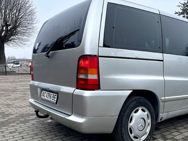 Сірий Мерседес Віто, об'ємом двигуна 2.1 л та пробігом 430 тис. км за 6500 $, фото 2 на Automoto.ua