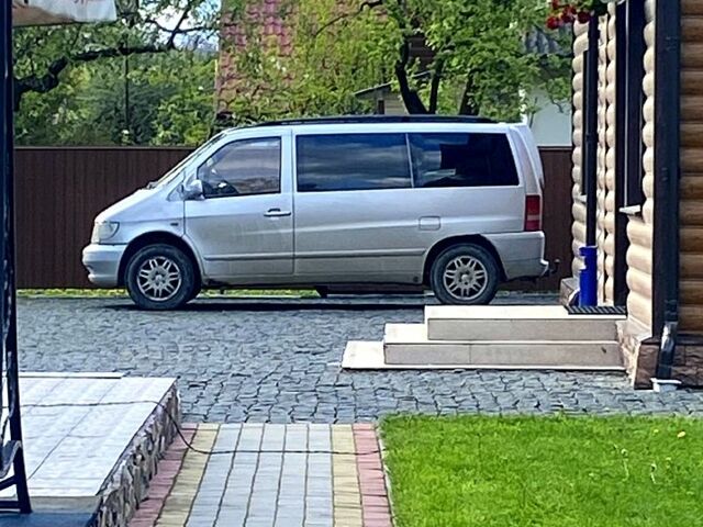 Сірий Мерседес Віто, об'ємом двигуна 2.2 л та пробігом 420 тис. км за 2200 $, фото 2 на Automoto.ua