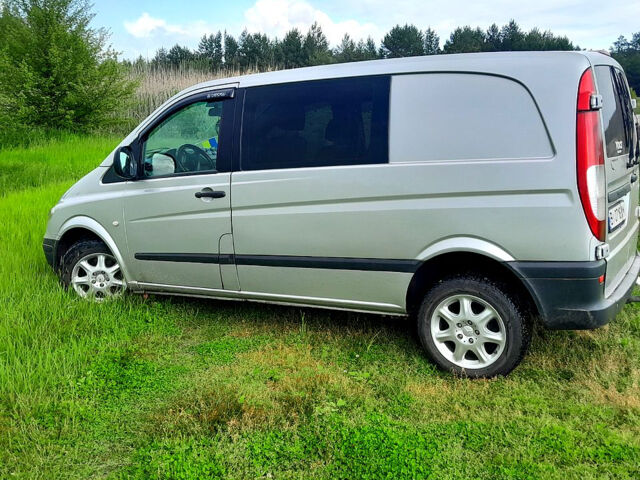 Сірий Мерседес Віто, об'ємом двигуна 2.1 л та пробігом 430 тис. км за 8000 $, фото 4 на Automoto.ua
