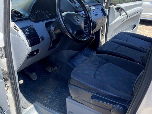 Сірий Мерседес Віто, об'ємом двигуна 2.2 л та пробігом 345 тис. км за 8500 $, фото 11 на Automoto.ua