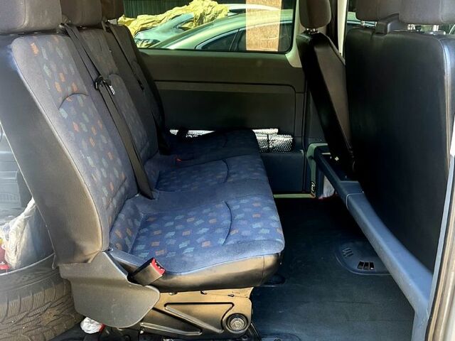 Сірий Мерседес Віто, об'ємом двигуна 2.2 л та пробігом 345 тис. км за 8500 $, фото 12 на Automoto.ua