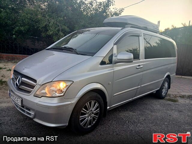 Сірий Мерседес Віто, об'ємом двигуна 2.1 л та пробігом 420 тис. км за 15500 $, фото 1 на Automoto.ua