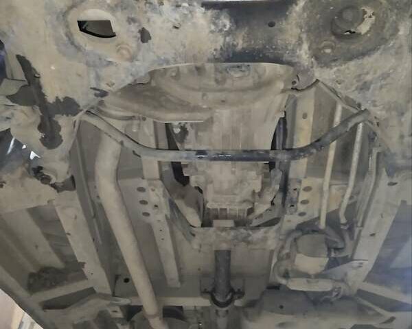 Синий Мерседес Вито, объемом двигателя 2.2 л и пробегом 435 тыс. км за 7200 $, фото 47 на Automoto.ua