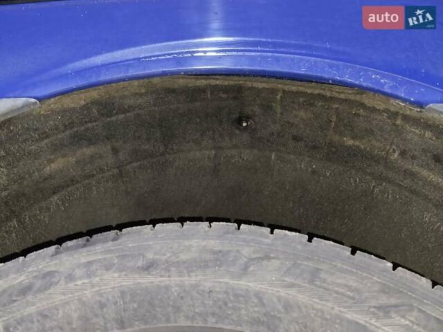 Синий Мерседес Вито, объемом двигателя 2.2 л и пробегом 435 тыс. км за 7200 $, фото 41 на Automoto.ua