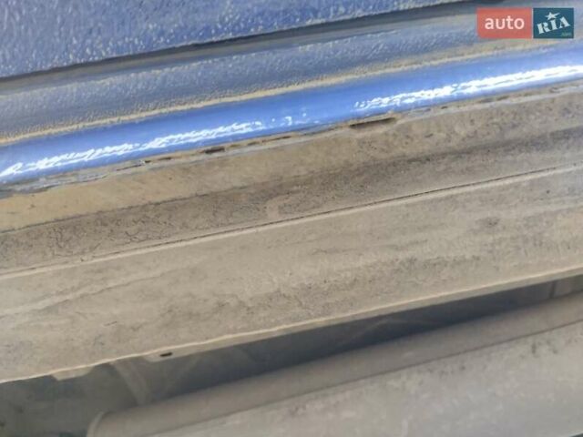 Синий Мерседес Вито, объемом двигателя 2.2 л и пробегом 435 тыс. км за 7200 $, фото 50 на Automoto.ua