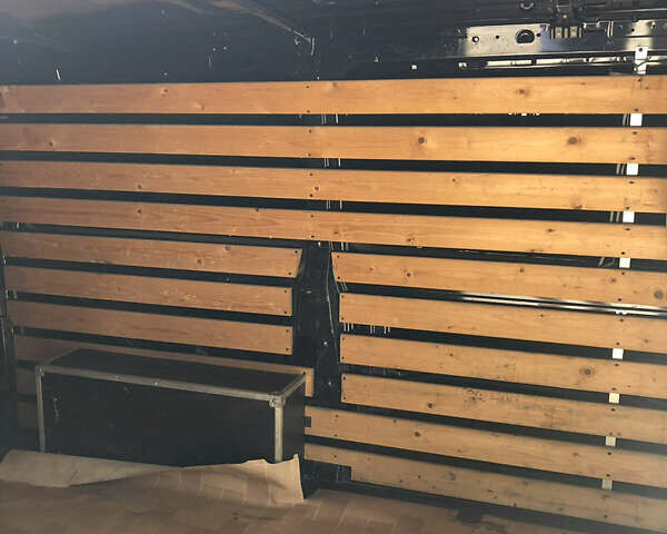 Синий Мерседес Вито, объемом двигателя 2.15 л и пробегом 336 тыс. км за 7999 $, фото 8 на Automoto.ua