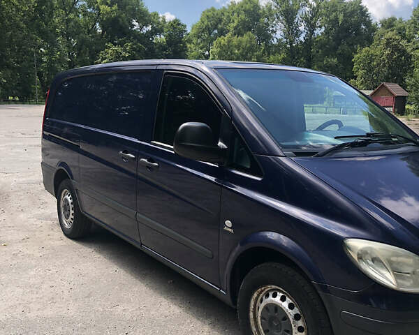 Синий Мерседес Вито, объемом двигателя 2.15 л и пробегом 336 тыс. км за 7999 $, фото 5 на Automoto.ua