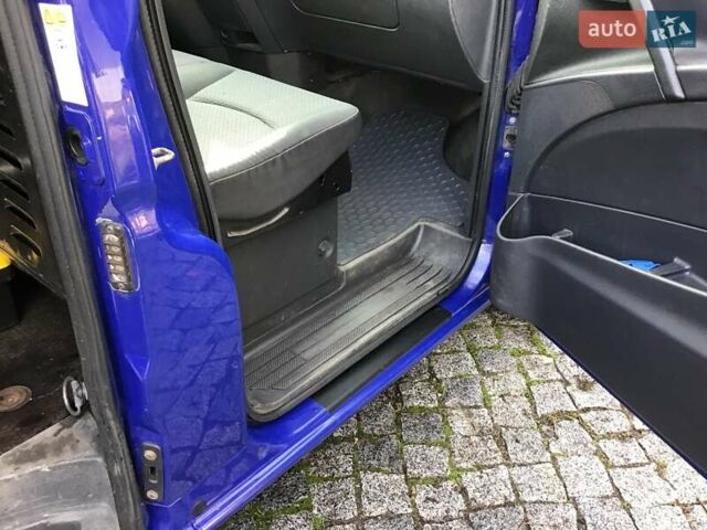 Синій Мерседес Віто, об'ємом двигуна 2.14 л та пробігом 361 тис. км за 10300 $, фото 35 на Automoto.ua