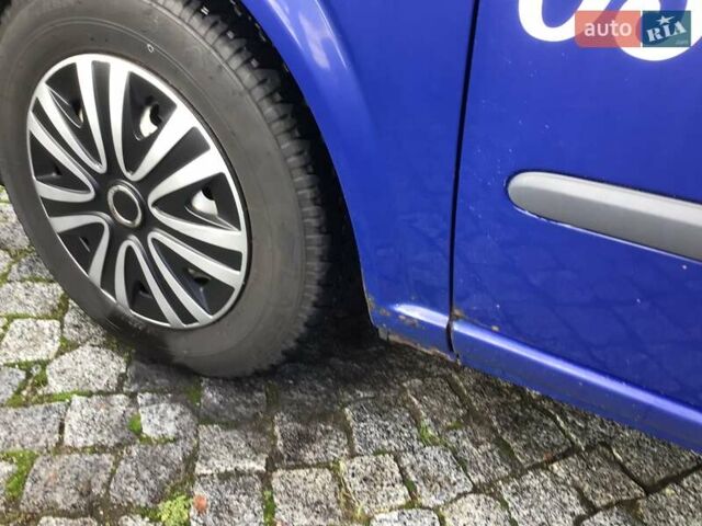 Синій Мерседес Віто, об'ємом двигуна 2.14 л та пробігом 361 тис. км за 10300 $, фото 10 на Automoto.ua