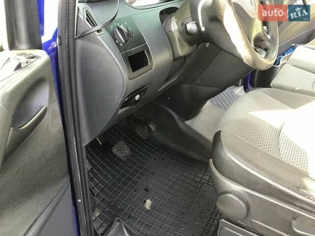 Синій Мерседес Віто, об'ємом двигуна 2.14 л та пробігом 361 тис. км за 10300 $, фото 30 на Automoto.ua