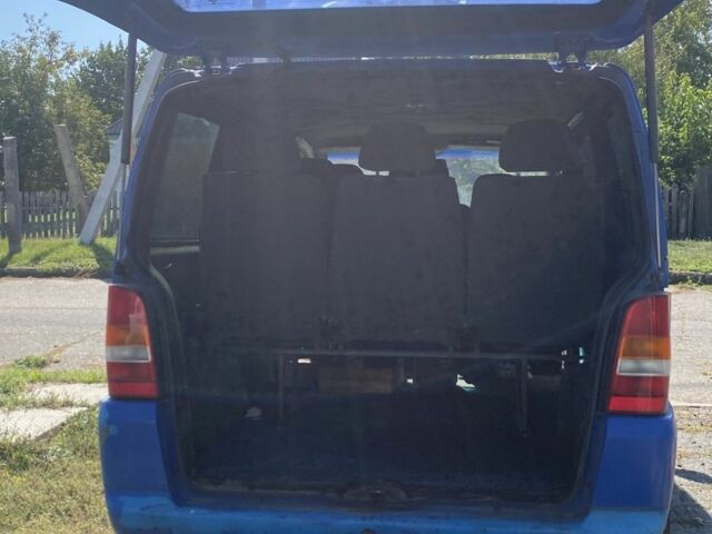 Синій Мерседес Віто, об'ємом двигуна 2.3 л та пробігом 380 тис. км за 3700 $, фото 4 на Automoto.ua