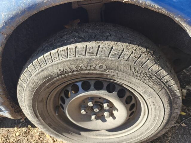 Синій Мерседес Віто, об'ємом двигуна 0 л та пробігом 411 тис. км за 2600 $, фото 5 на Automoto.ua