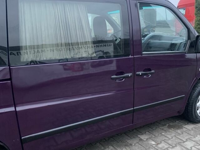 Синий Мерседес Вито, объемом двигателя 2.2 л и пробегом 350 тыс. км за 4500 $, фото 6 на Automoto.ua