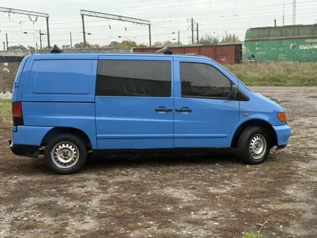 Мерседес Вито 1999 в Дубно на Automoto.ua Синий Мерседес Вито, объемом двигателя 2.2 л и пробегом 375 тыс. км за 2650 $, фото 4 на Automoto.ua