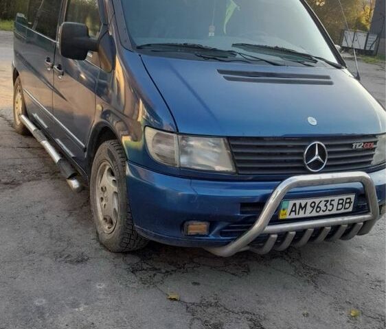 Мерседес Вито 2001 в Житомире на Automoto.ua Синий Мерседес Вито, объемом двигателя 2.1 л и пробегом 354 тыс. км за 4300 $, фото 1 на Automoto.ua