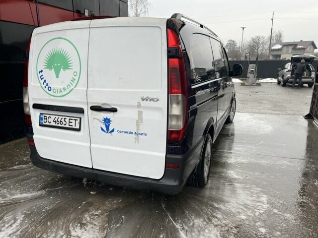 Синий Мерседес Вито, объемом двигателя 2.1 л и пробегом 500 тыс. км за 7000 $, фото 5 на Automoto.ua