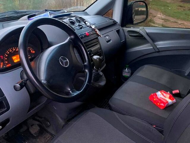 Синий Мерседес Вито, объемом двигателя 2.2 л и пробегом 0 тыс. км за 5000 $, фото 5 на Automoto.ua